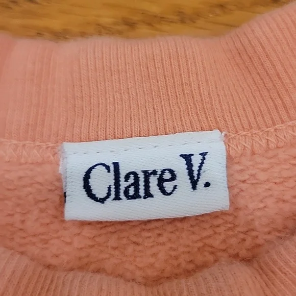 Clare V Lips Sweatshirt - Picture 6 of 11